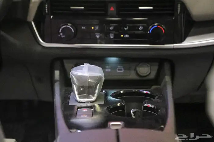 نيسان اكس تريل 7 مقاعد دبل وبدون دبل 2026 باقل الاسعار 8