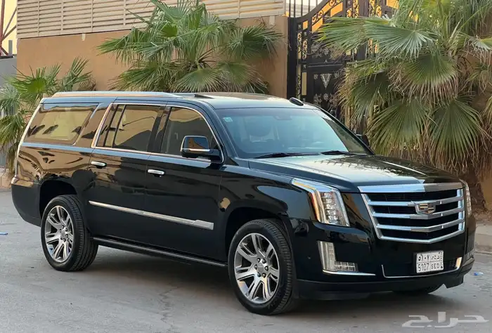 كاديلاك اسكاليد 2018 شاص طويل (بحالة ممتازة) 2