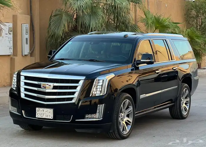 كاديلاك اسكاليد 2018 شاص طويل (بحالة ممتازة) 0