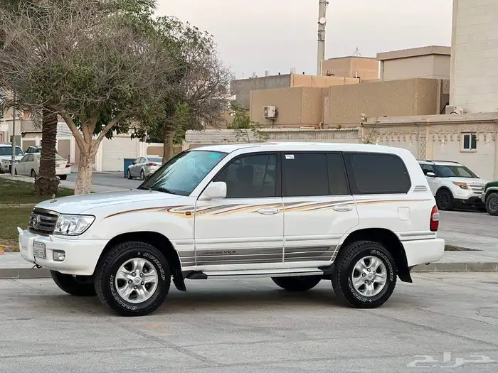 تويوتا لاند كروزر VXR 1999 محول 2007 12