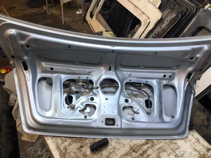 شنطه كورولا 2006 وكالة 4