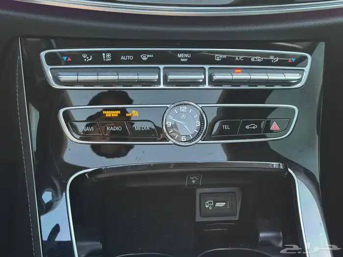 مرسيدس E450 تم التعاقد عليها وبعمولة 1000 ريال 25