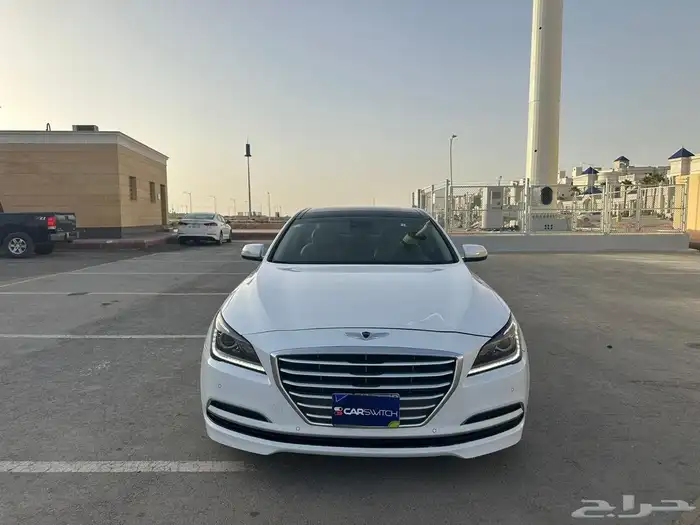 سيارة جينيسيس 2016 للبيع مالك اول 0