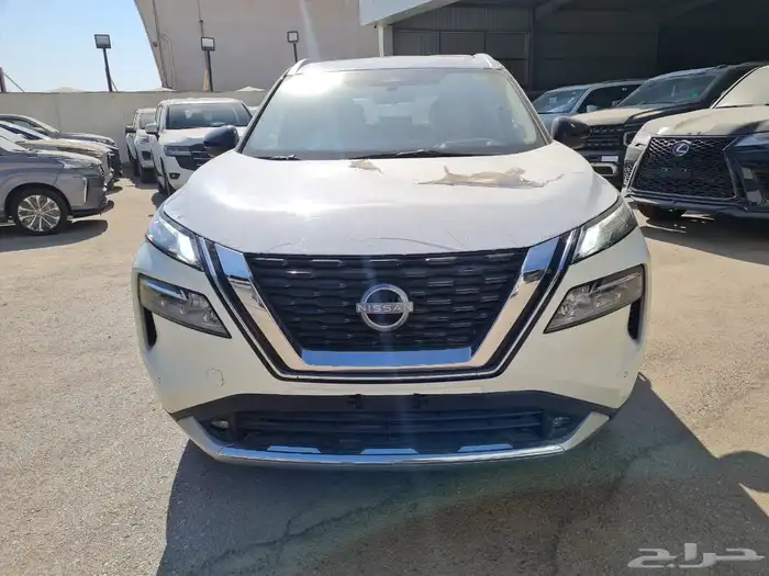 نيسان اكس تريل SL فل كامل 1
