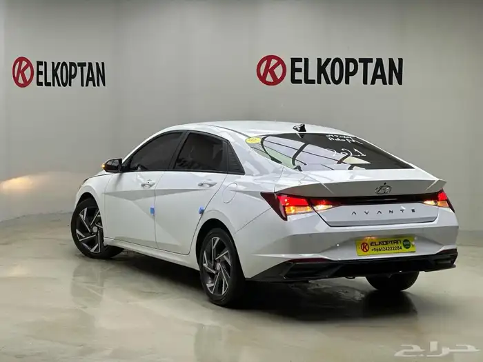 هيونداي CN7 2021 13