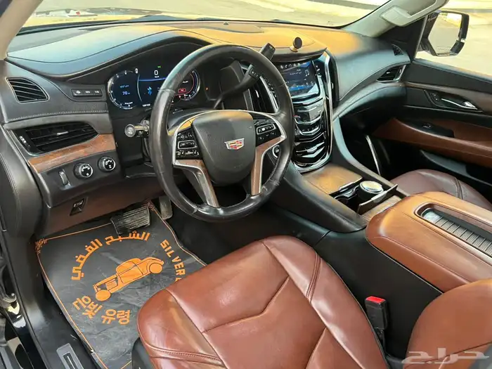 كاديلاك اسكاليد 2018 شاص طويل (بحالة ممتازة) 10