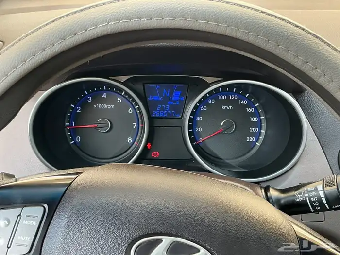 جيب هونداي توسان 2014 2000cc 3