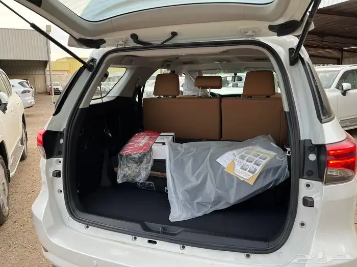 تويوتا فورتشنر 2025 GXدفع خلفي 4