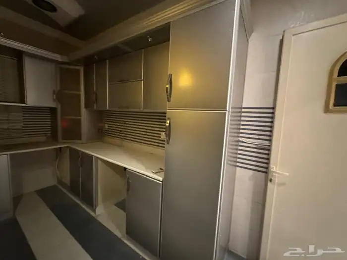 مطبخ للبيع بحالة ممتازة 4