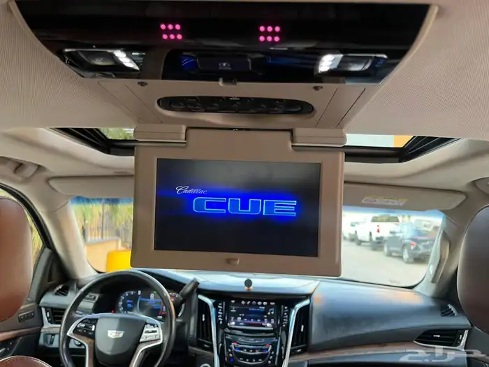 كاديلاك اسكاليد 2018 شاص طويل (بحالة ممتازة) 17