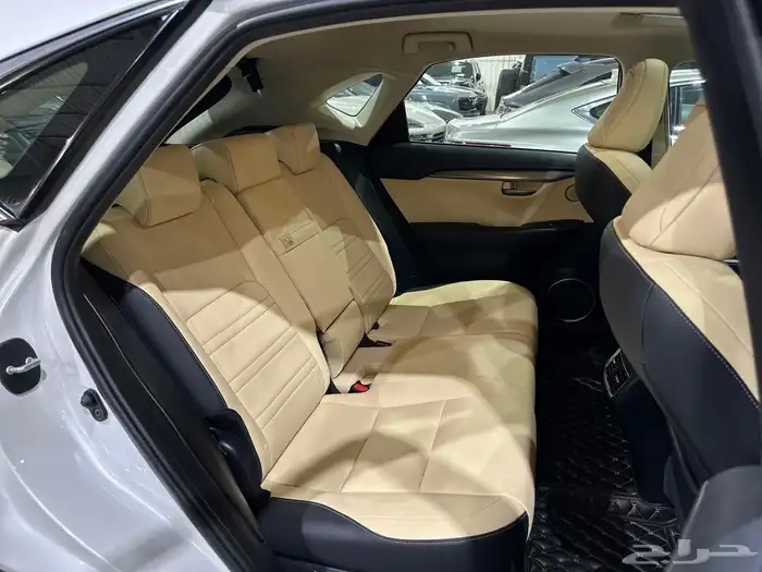 لكزس NX 300 موديل 2019 11