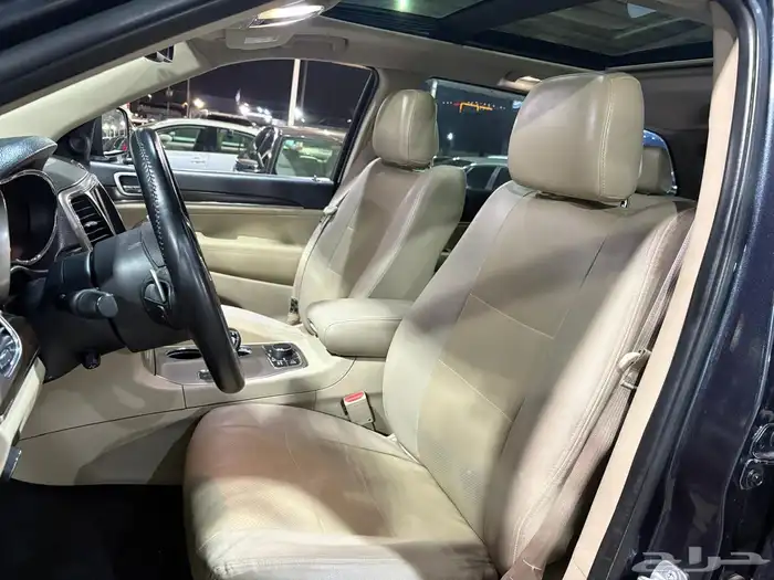 جيب جراند شيروكي 2014 13