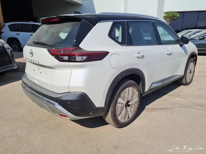 نيسان اكس تريل SL فل كامل 11