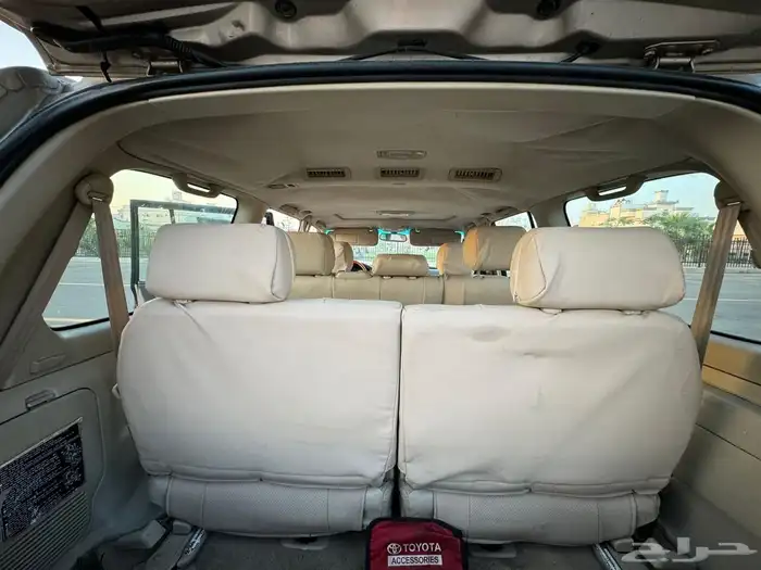 لاندكروزر 2005 فل كامل للبيع 3