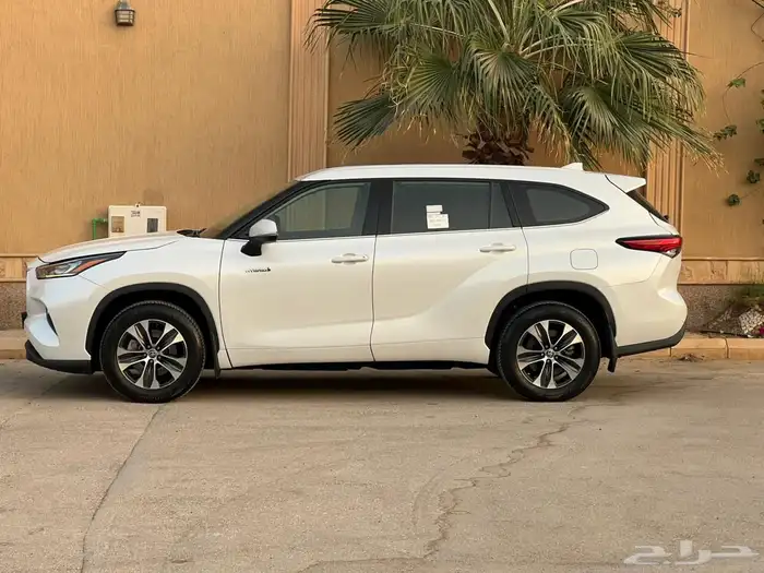 تويوتا هايلاندر 2022 10