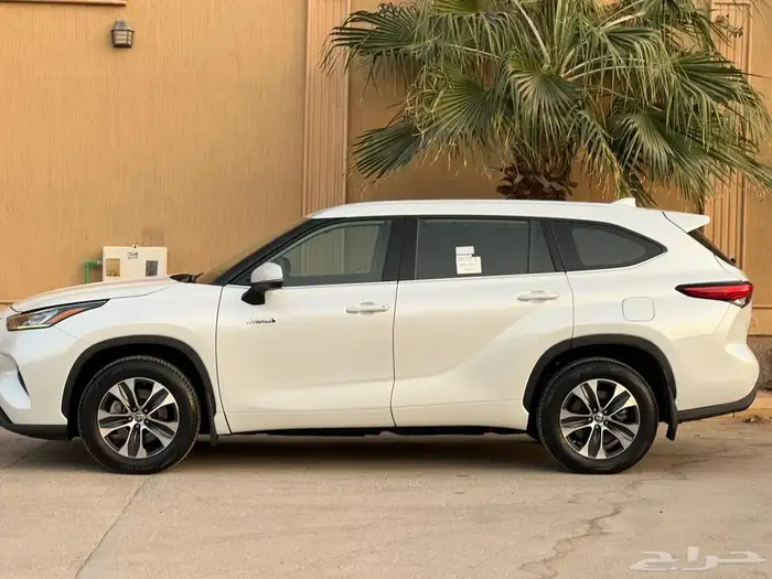 تويوتا هايلاندر 2022 15