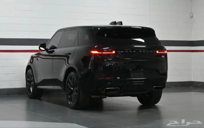 رنج روفر سيورت 2023 P400 3