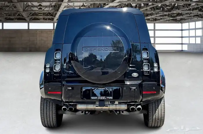 ديفندر V8 2023 110 عرض خاص 3