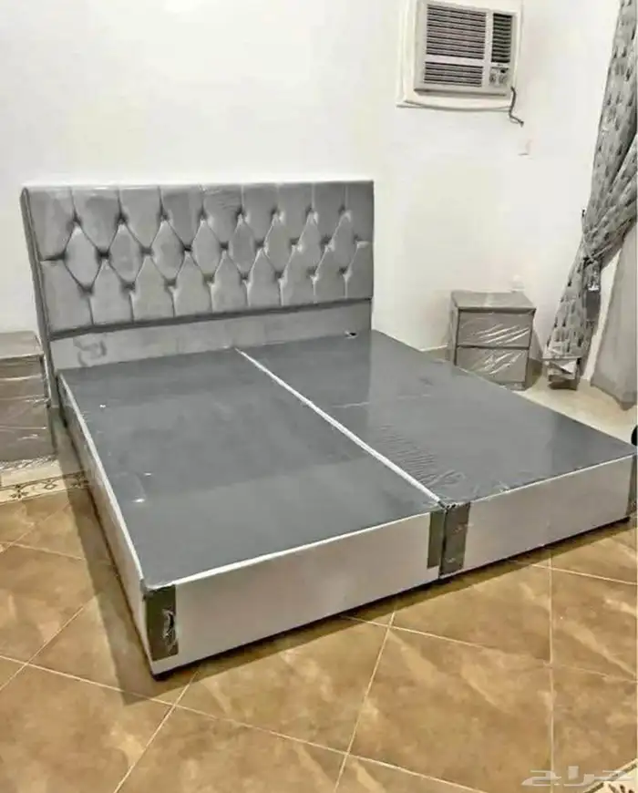 Double bed with mattress available brand new with best quali 4