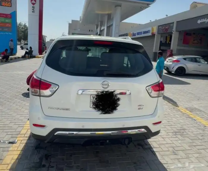 نيسان باثفايندر 2014 ممشي 166 الف خالي من الحوادث 3