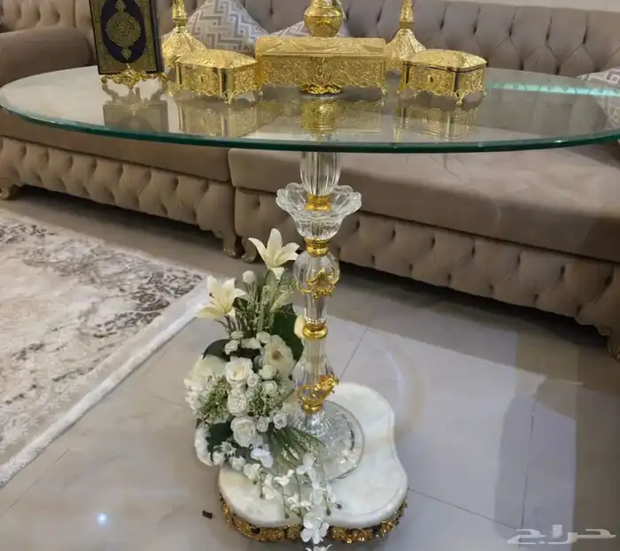 عربية ملكة 0