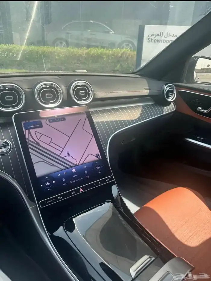 مرسيدسC200موديل2025 6