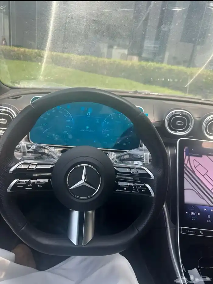 مرسيدسC200موديل2025 3