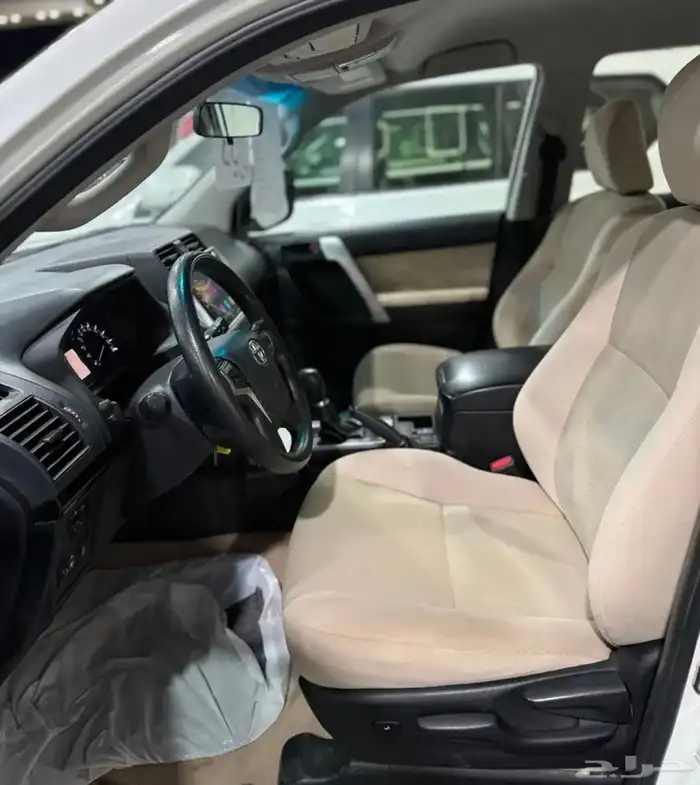 برادو ديزل 2020 بريمي سبير علاق لدى معرض(عبيد الرشيدي) 6