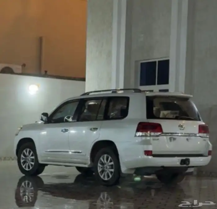 لاند كروزر 2016 2