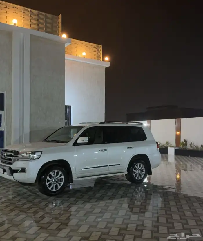 لاند كروزر 2016 0