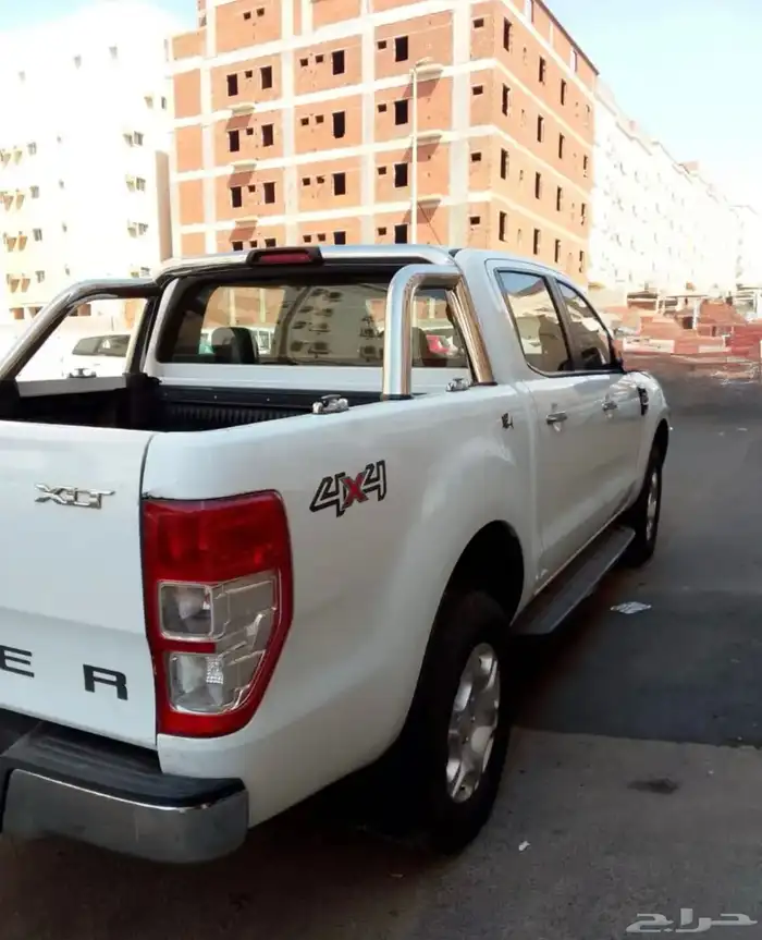 فورد رانجر 8