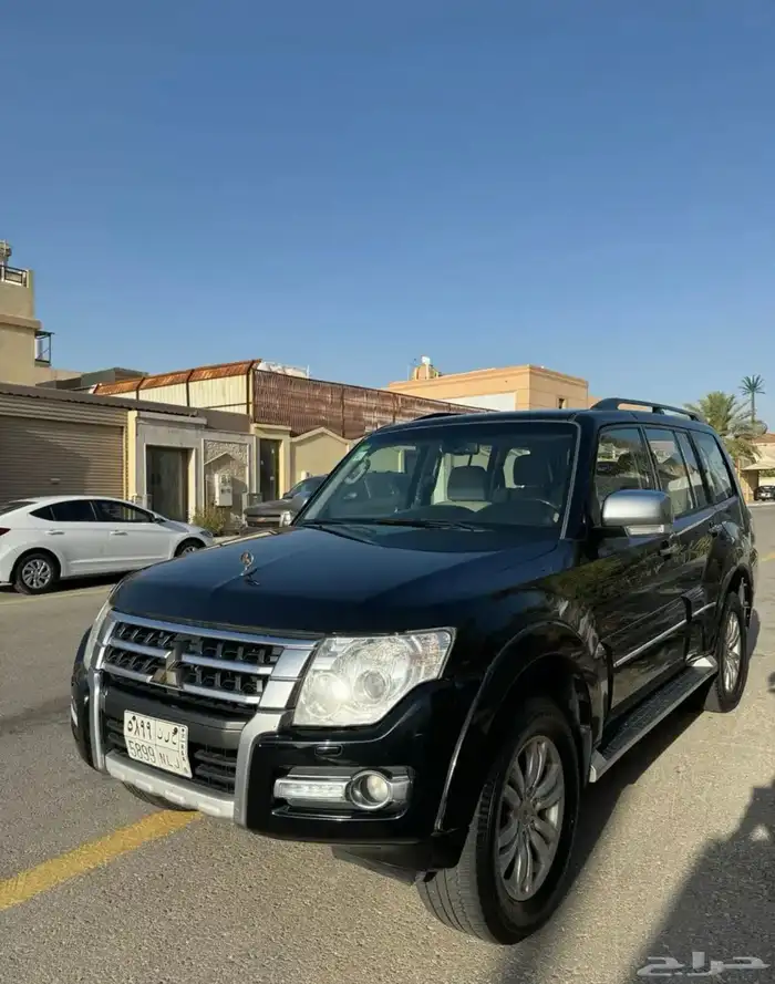 ميتسوبيشي باجيرو فل كامل 2016 GLS للبيع 1