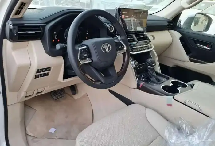 تويوتا جكسار رقم 4 بنزين سعودي 2025 1