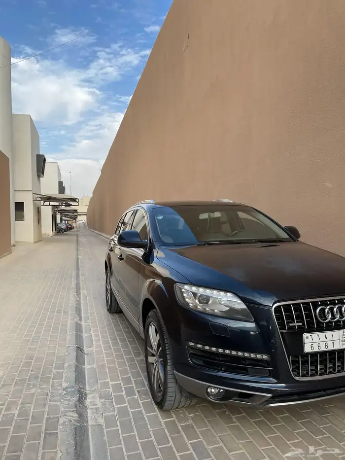 اودي Q7 13