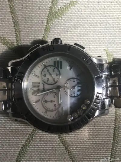 ساعة يد ماركة chopard تقليد index