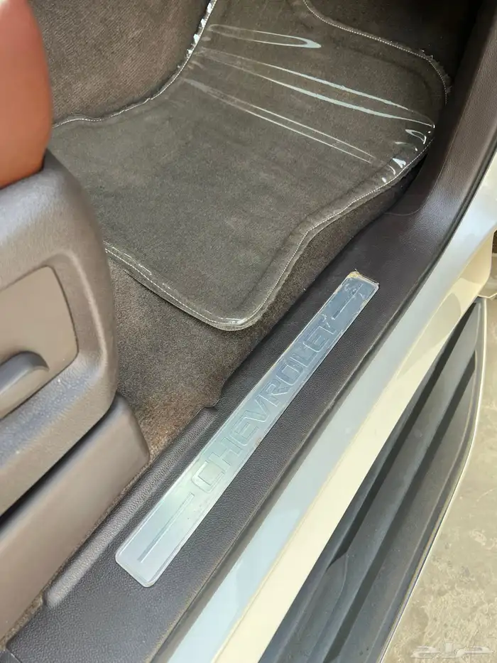 تاهو LTZ 2015 (( مخزن )) شبه جديد 43