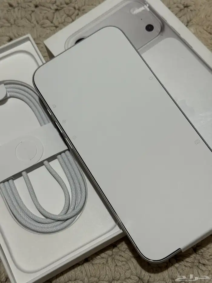 جوال ايفون 17 برو ماكس 1