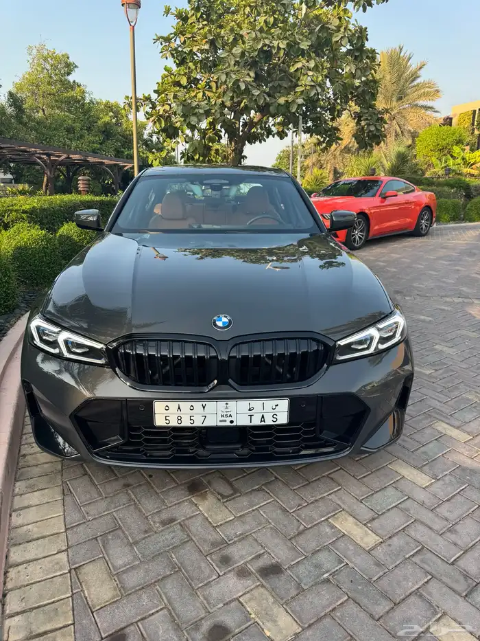 BMW 320i 2025 بي ام دبليو الفئة الثالثة 1