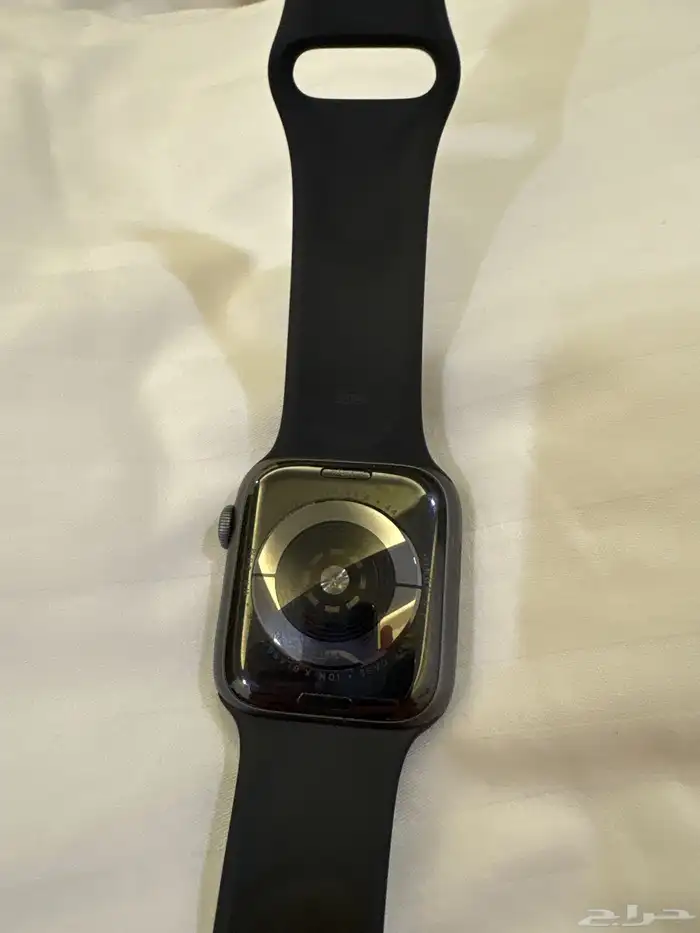 ساعة ابل الجيل الرابع ابل واتش 2