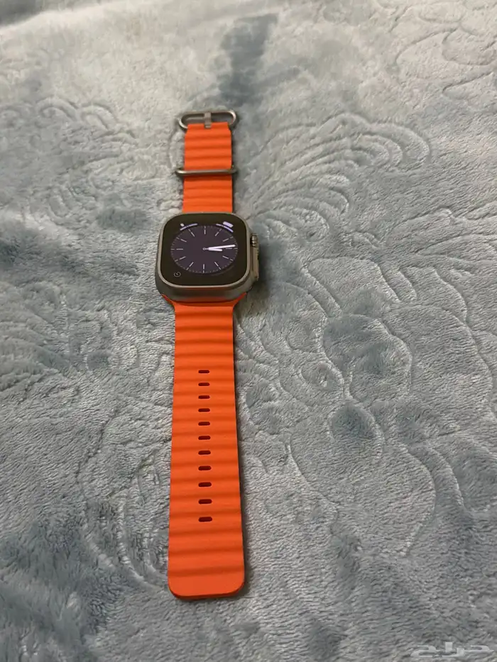 جوال ايفون برو مكس 14 للبيع مع ساعة ابل النترا 2