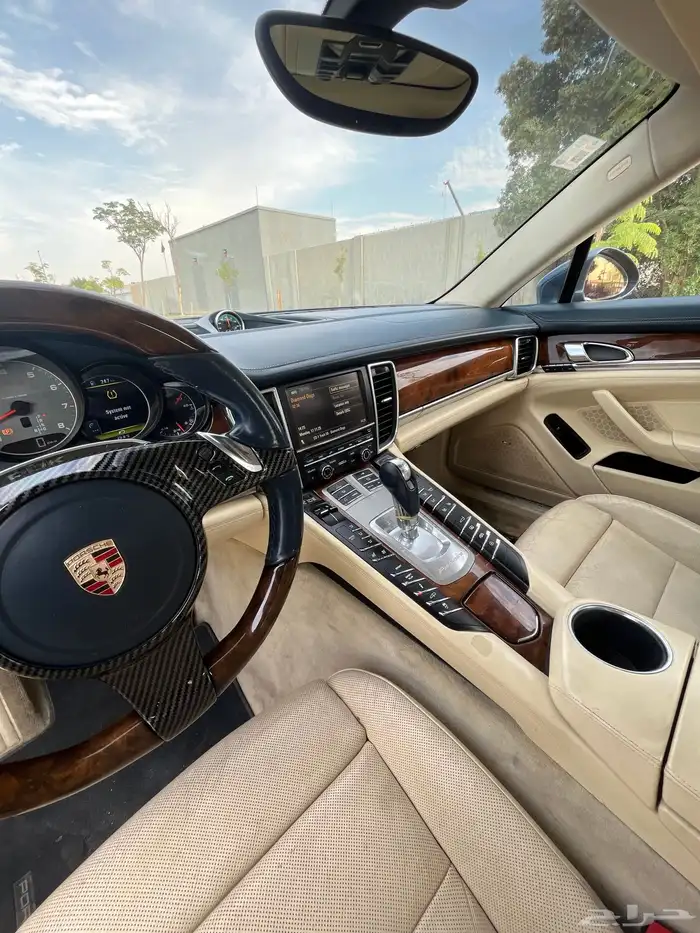 بورش بانميرا 6