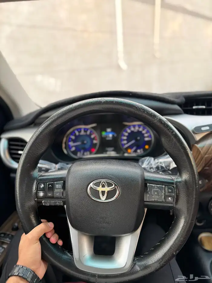 هايلوكس 2017 12