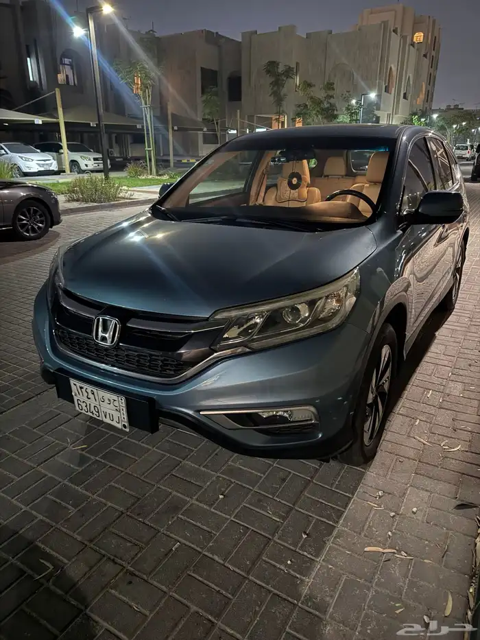 هوندا سي ار في 5