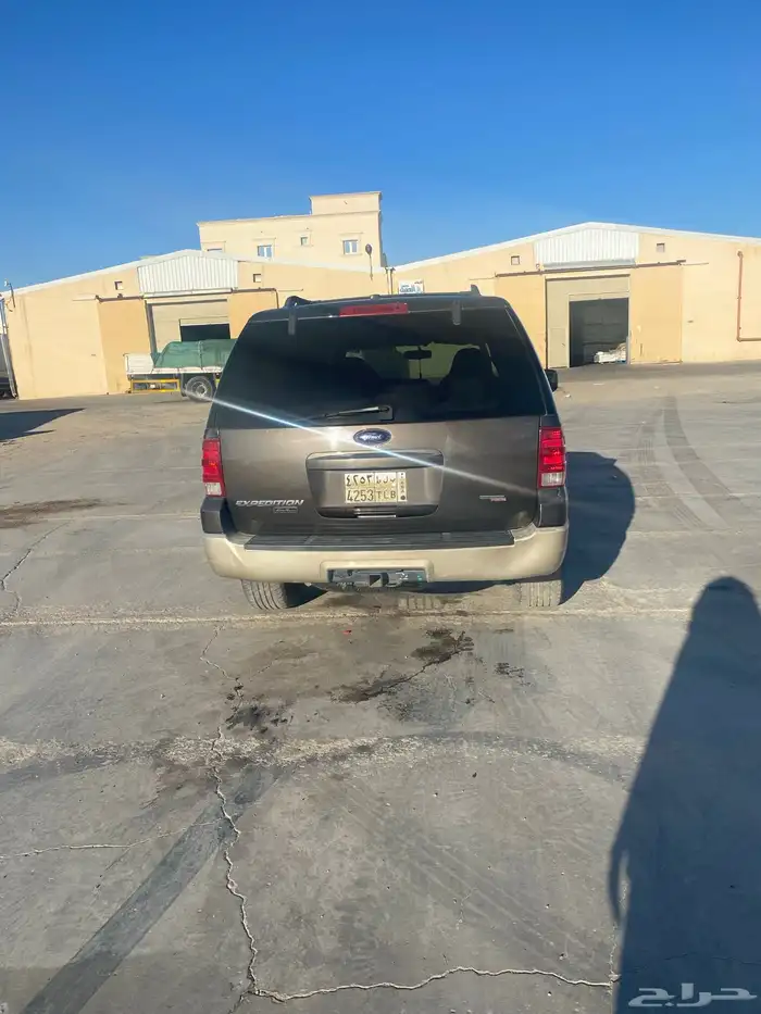 فورد اكسبيدشن 2006 8