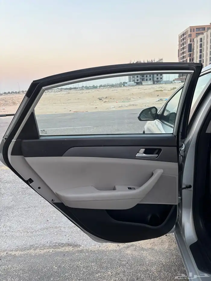 للبيع سوناتا 2015 11