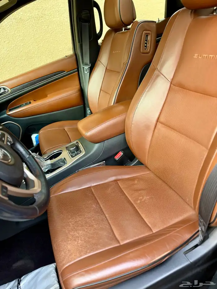 Jeep Grand Cherokee Summit 12