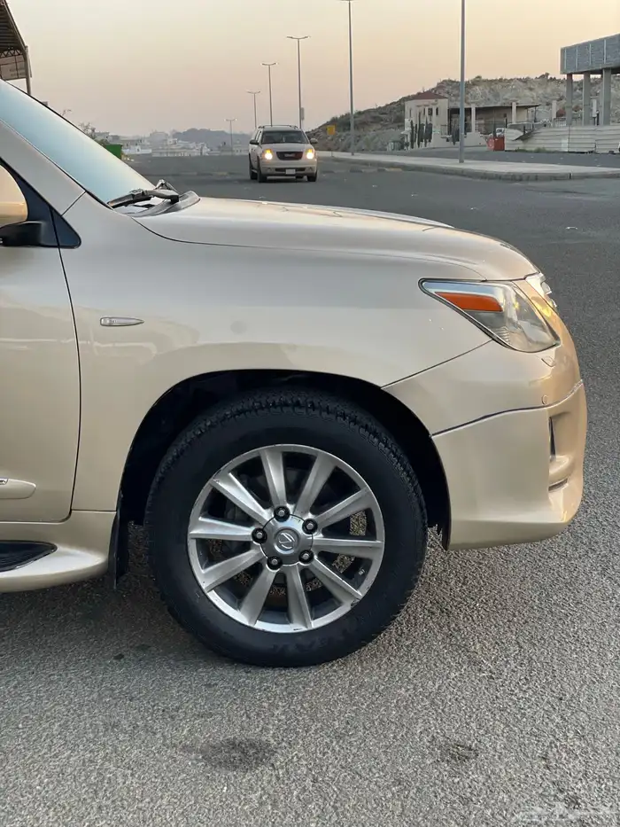 جيب لكزس فل 14