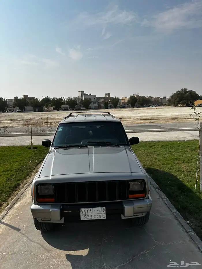 جيب شروكي 1999 4