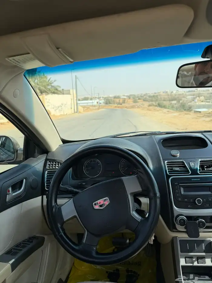 جيلي امجراند 7 جيلي توماتيك 9