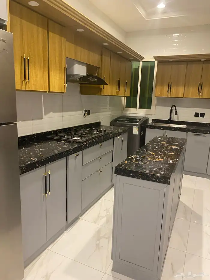 شقة فاخره مفروشه للإيجار السنوى(حى طويق) 6